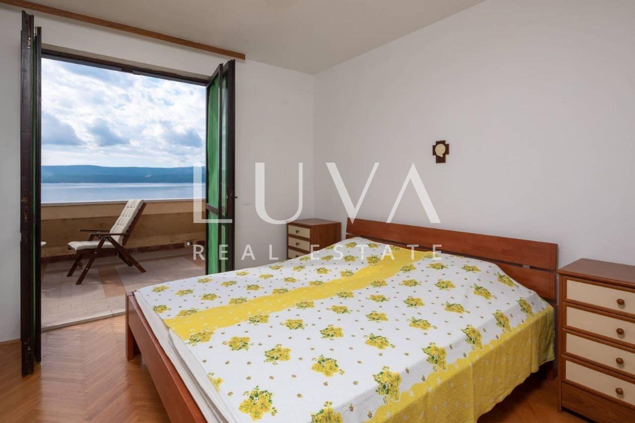 Omiš, Stanići, seafront house with pool for sale