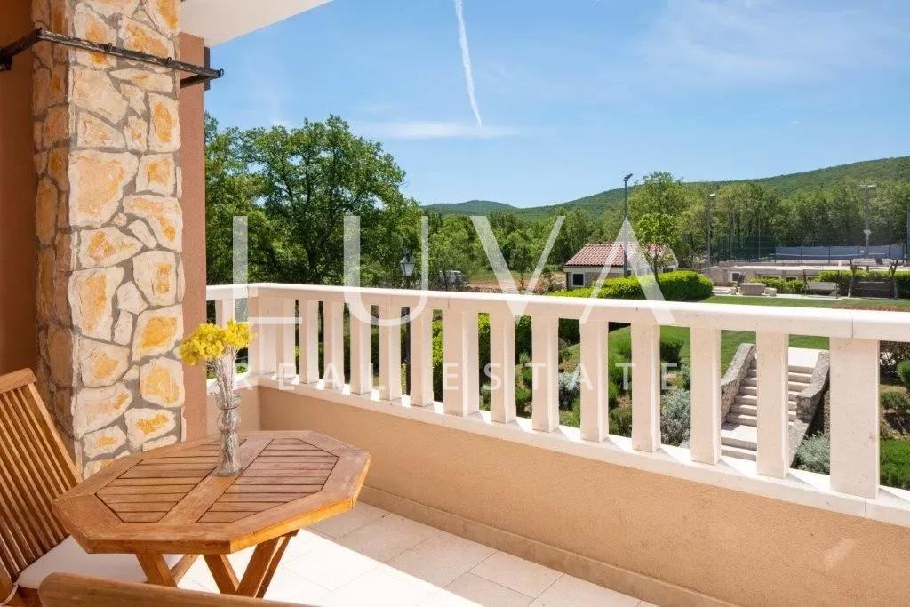 Dicmo, Dalmatia, house with large property, pool and tennis court for sale