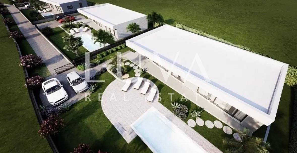 Istria, Labin – Modern villa with a swimming pool and two apartments for sale, 176 m²
