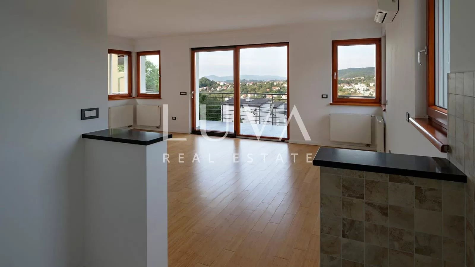 Šestine, 5- s stan u novogradnji na prodaju, 212m2 NKP
