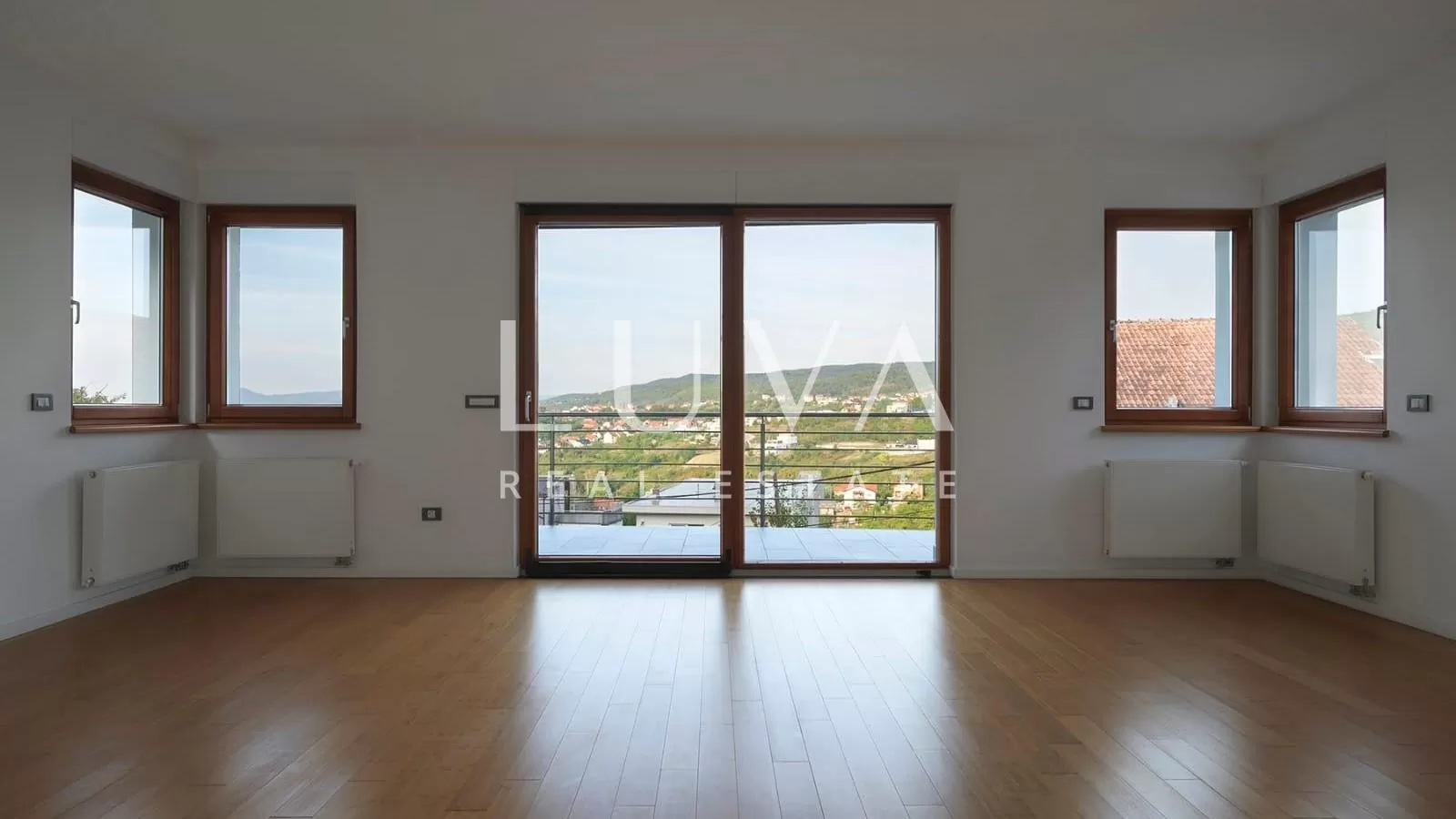 Šestine, 5- s stan u novogradnji na prodaju, 212m2 NKP