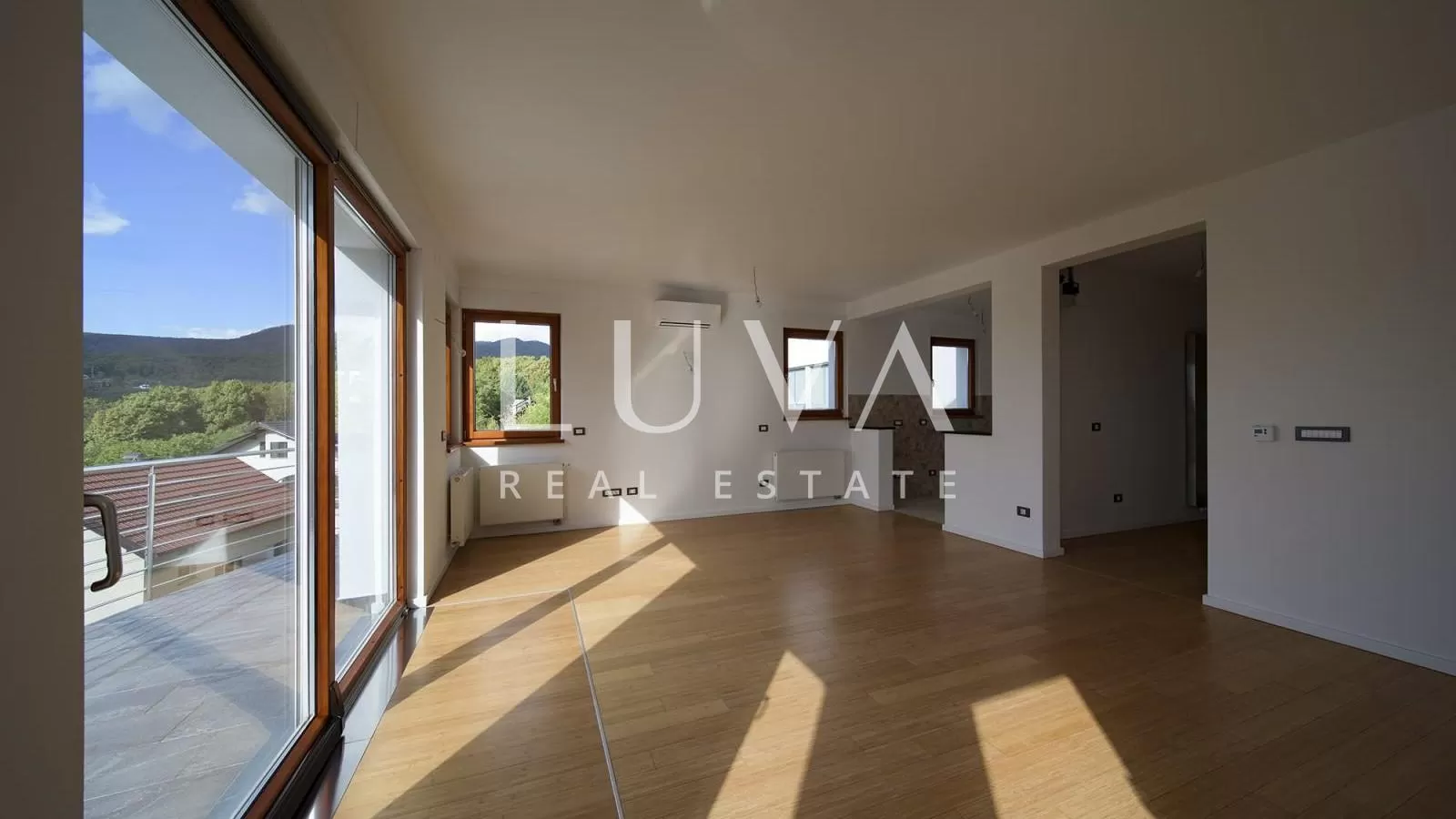 Šestine, 5- s stan u novogradnji na prodaju, 212m2 NKP