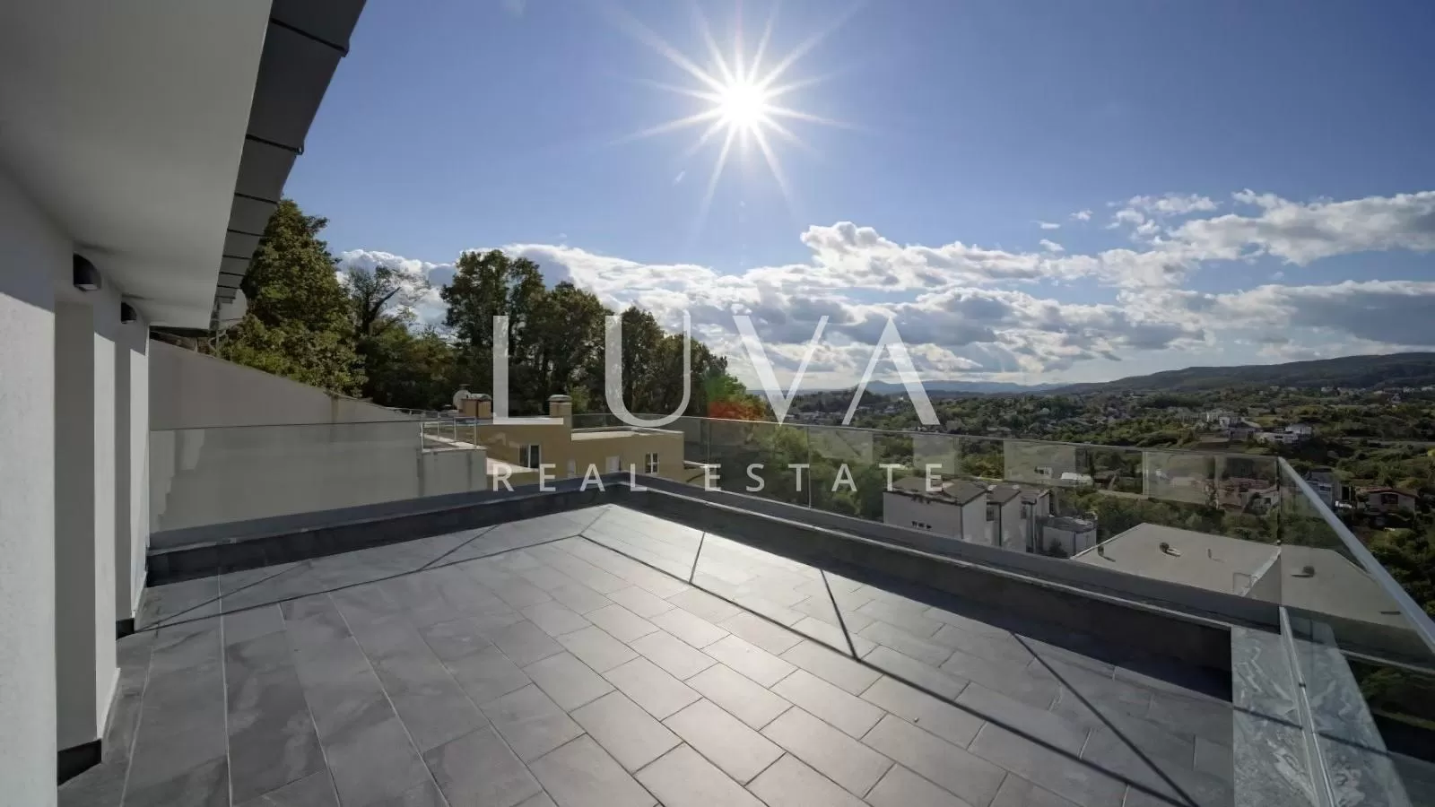 Šestine, 5- s stan u novogradnji na prodaju, 212m2 NKP
