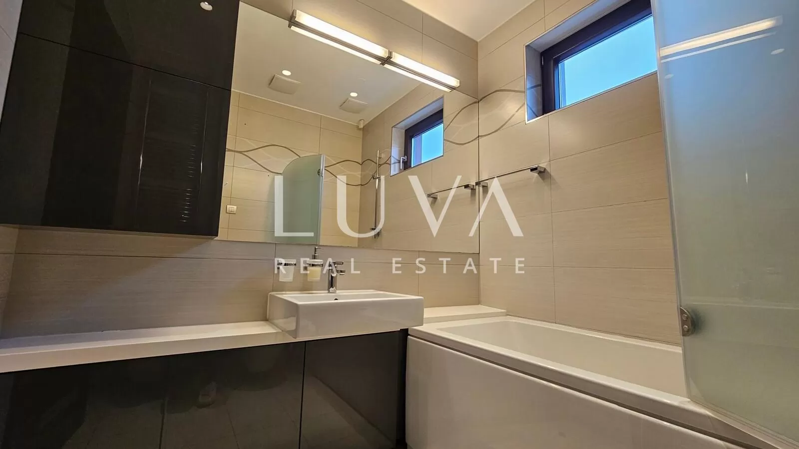 Zagreb, Srebrnjak, luxuriöse Maisonette 134,42 m2 zur Miete