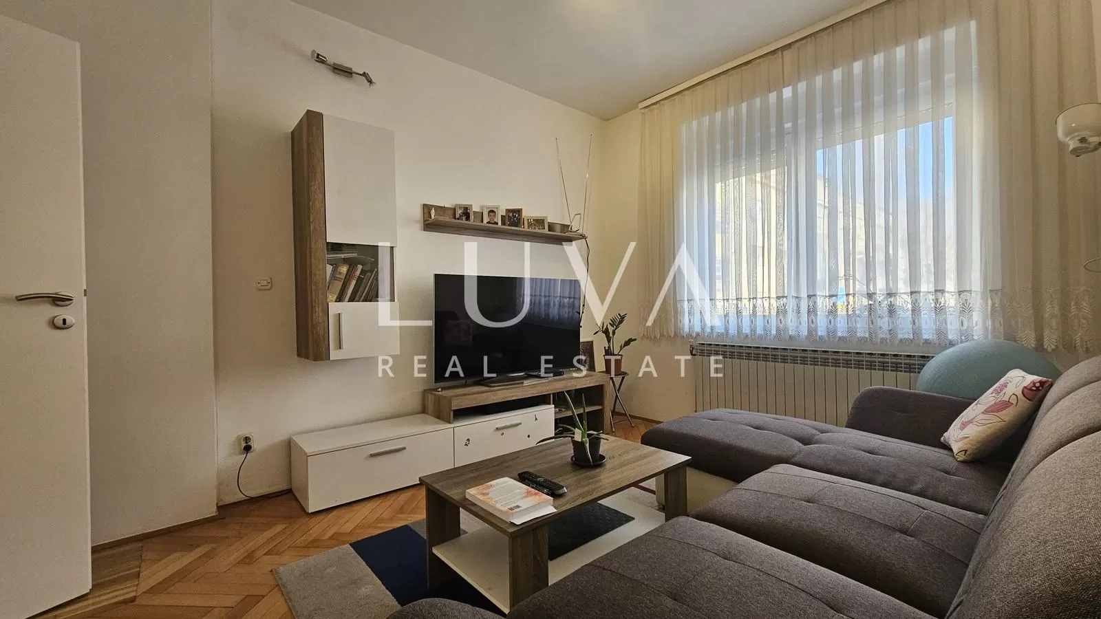 Zagreb, Trešnjevka, 2s stan 54,75m2 s garažom