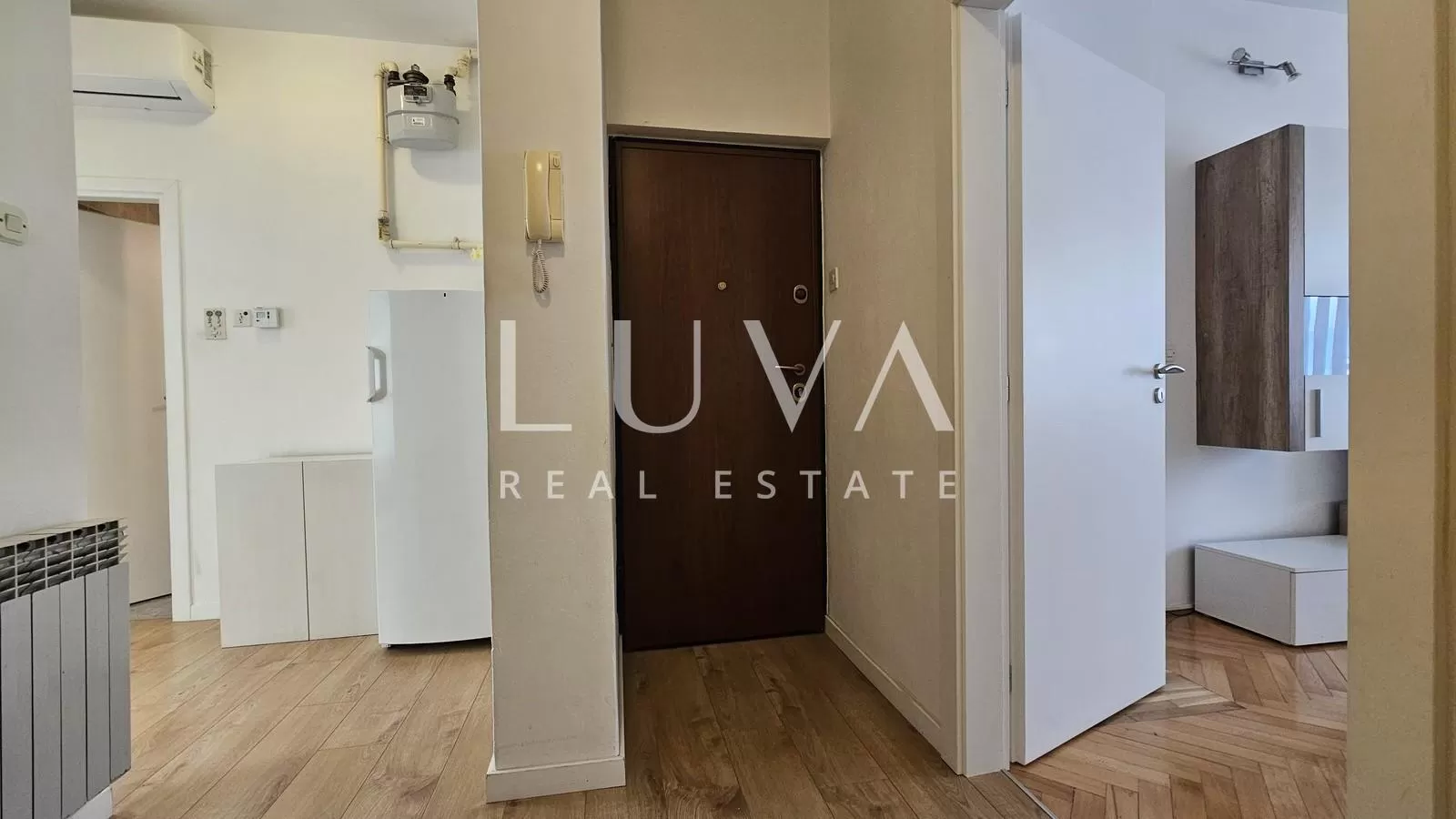 Zagreb, Trešnjevka, 2s stan 54,75m2 s garažom