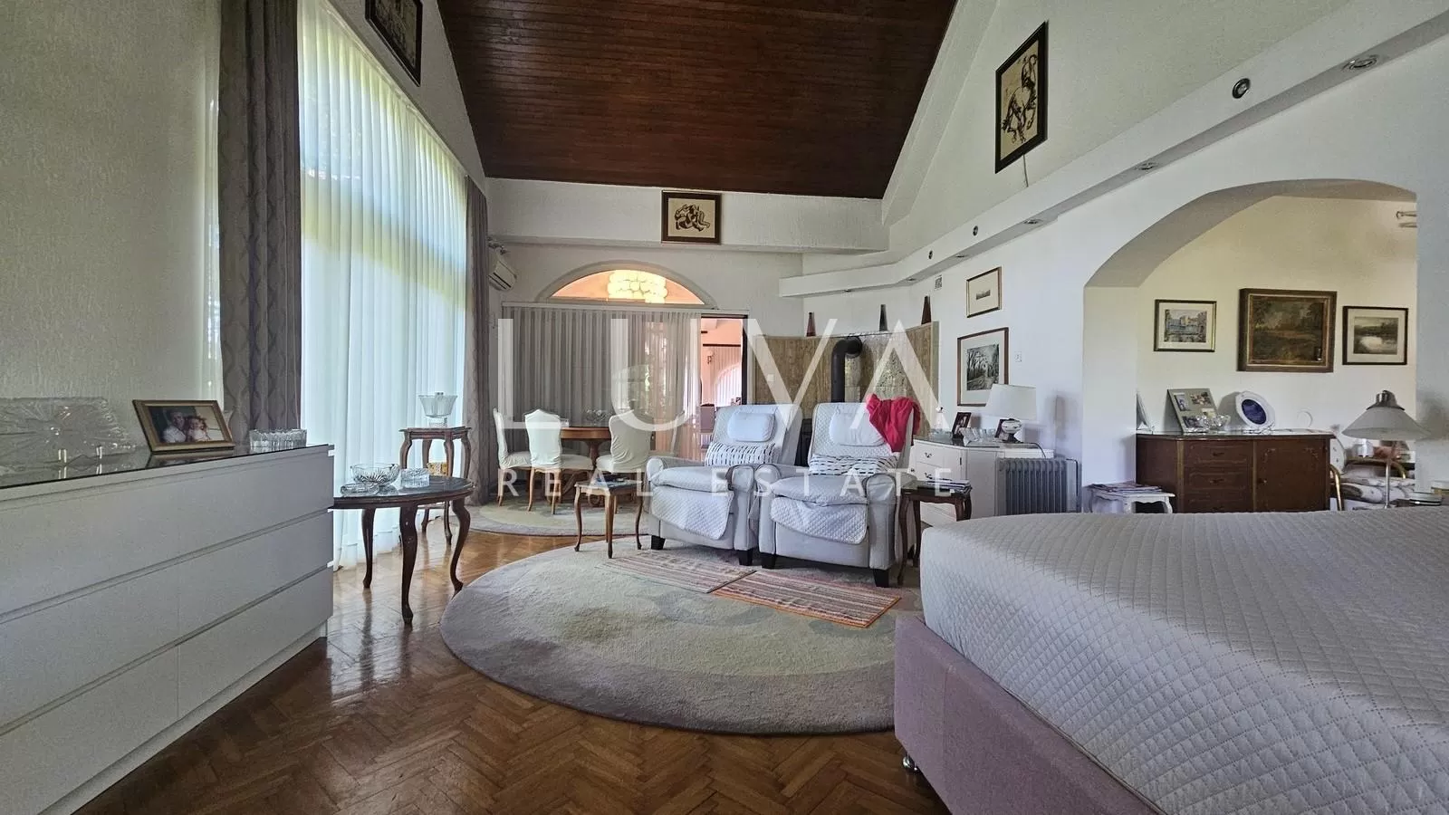 Geräumiges Familienhaus zu verkaufen, Lekenik, Pešćenica