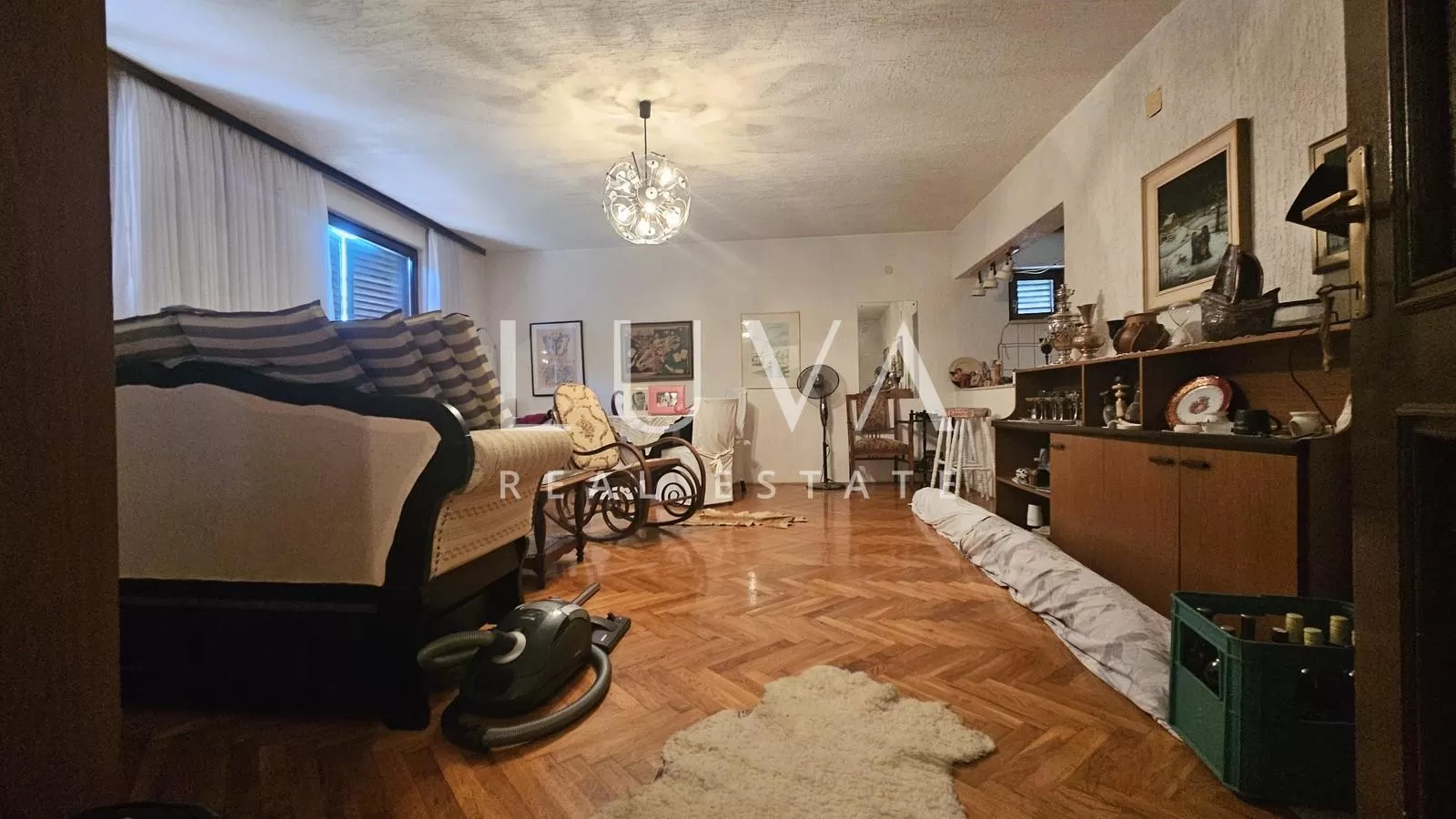 Geräumiges Familienhaus zu verkaufen, Lekenik, Pešćenica