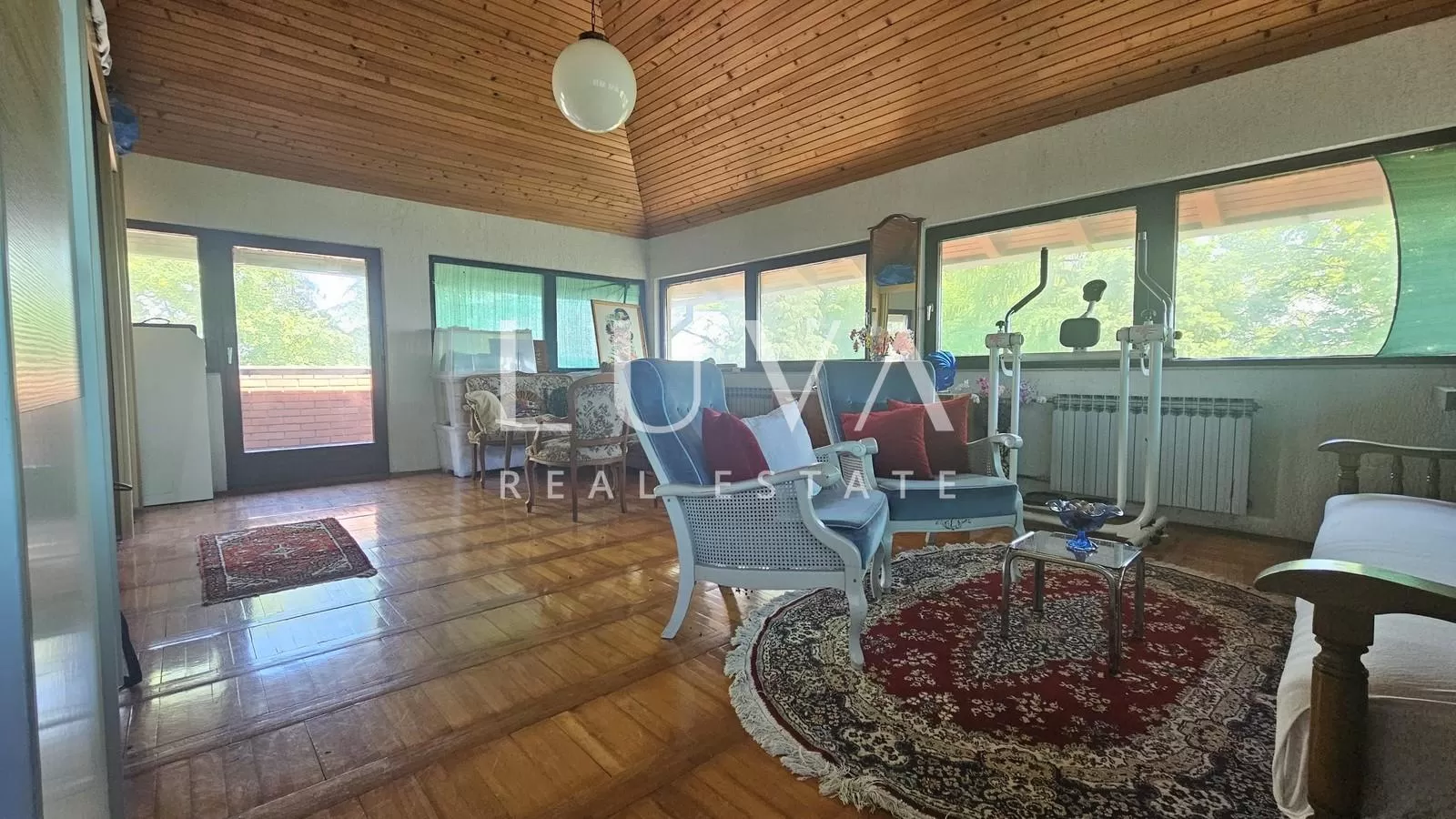 Geräumiges Familienhaus zu verkaufen, Lekenik, Pešćenica