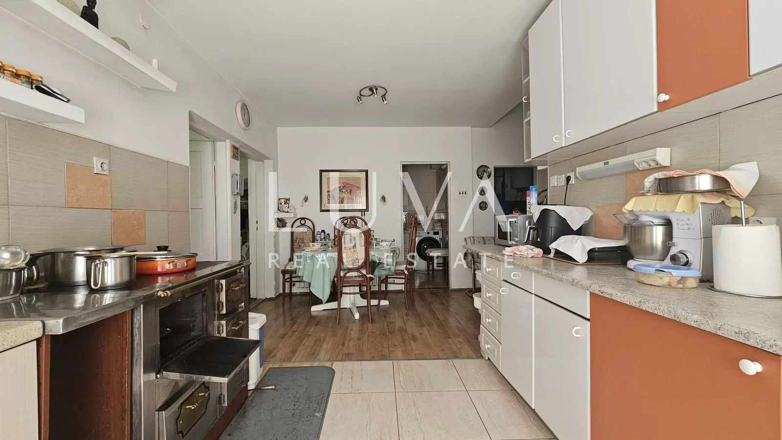 Geräumiges Familienhaus zu verkaufen, Lekenik, Pešćenica