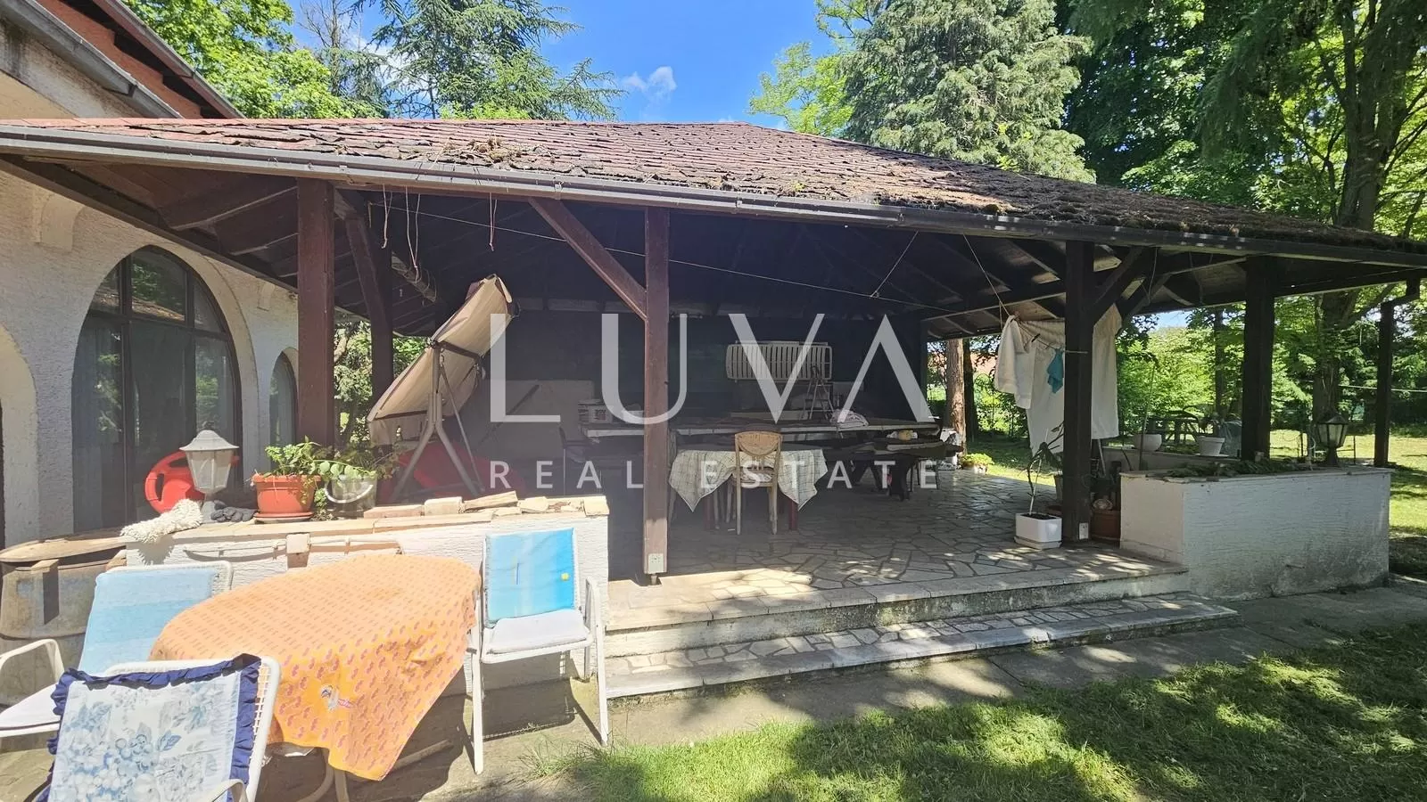 Geräumiges Familienhaus zu verkaufen, Lekenik, Pešćenica