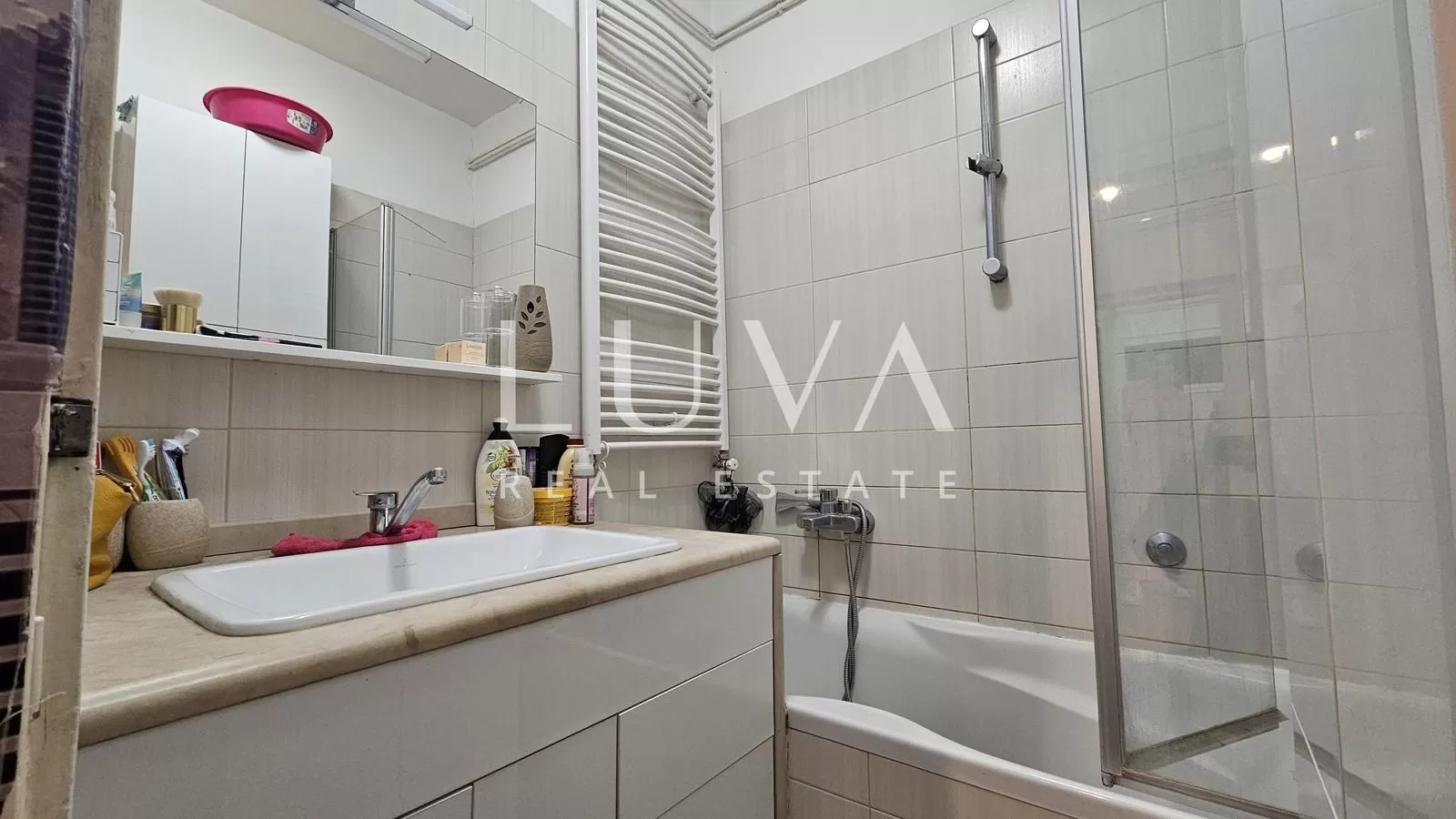 Zagreb, Donji Grad, 4-Zi.-Wohnung mit Dachterrasse, Verkauf