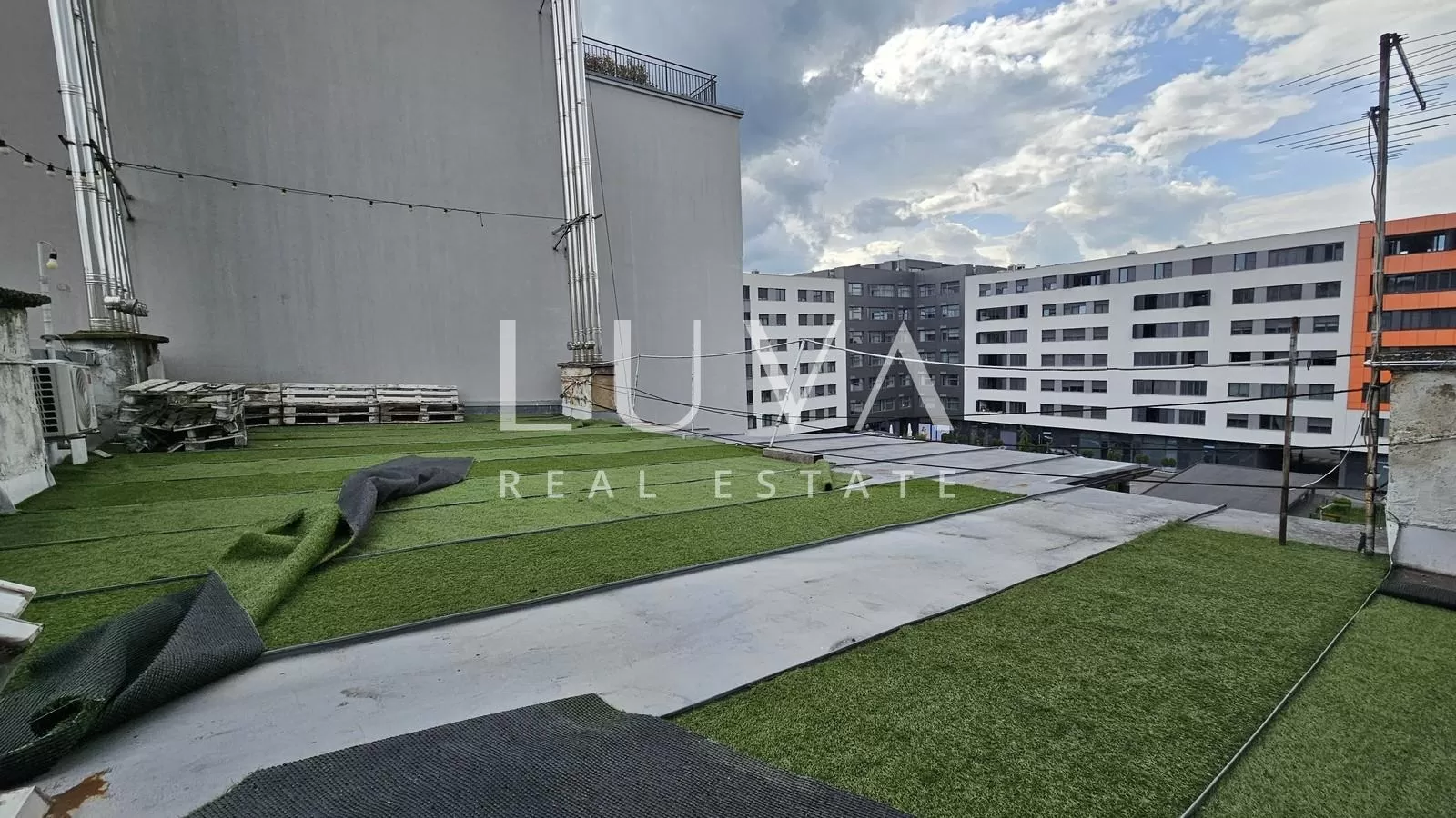 Zagreb, Donji Grad, 4-Zi.-Wohnung mit Dachterrasse, Verkauf