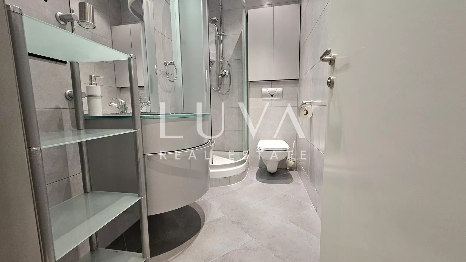 Zagreb, Medvedgradska, luksuzan 4s stan 140m2 za najam