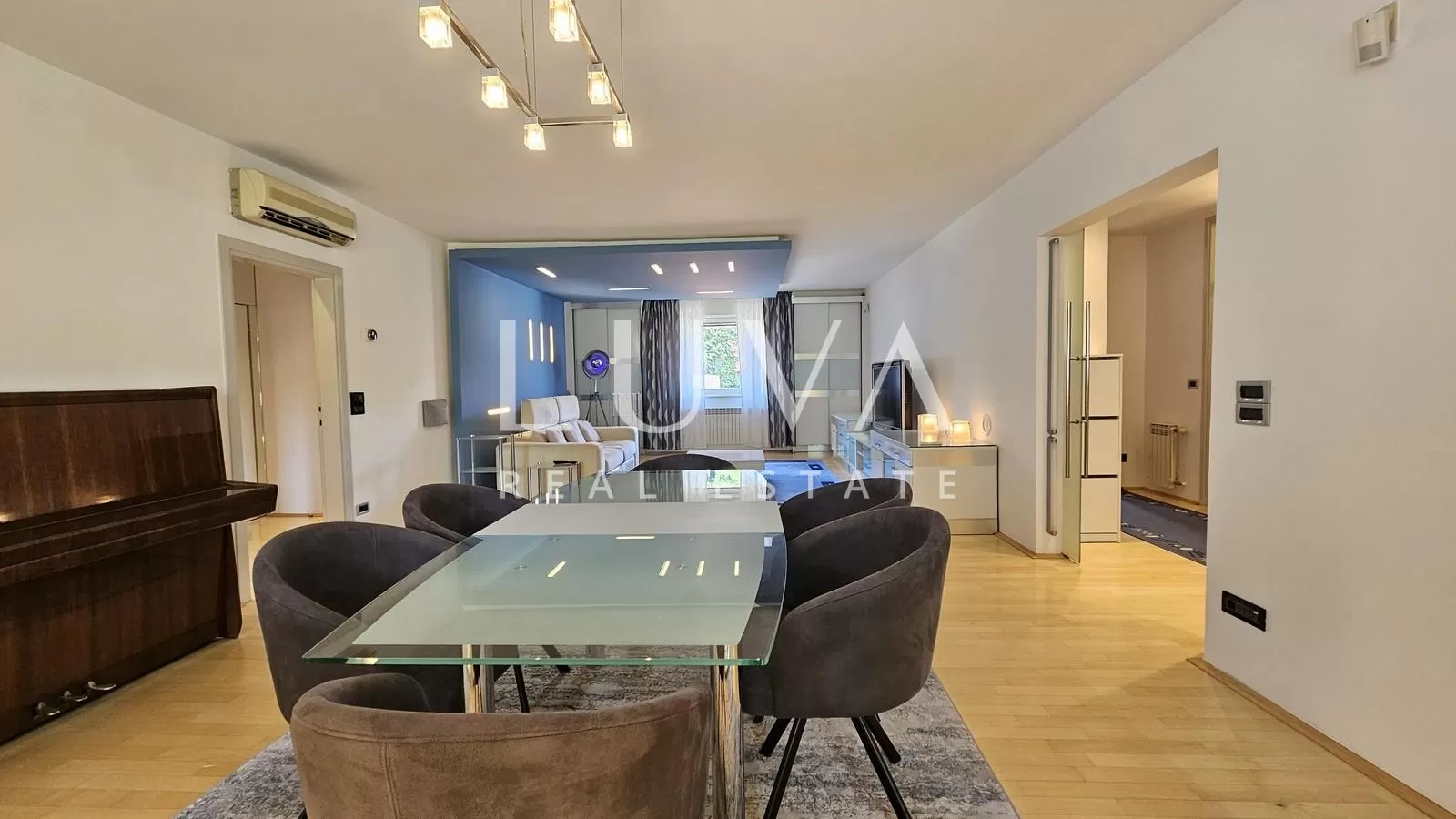 Zagreb, Medvedgradska, luksuzan 4s stan 140m2 za najam