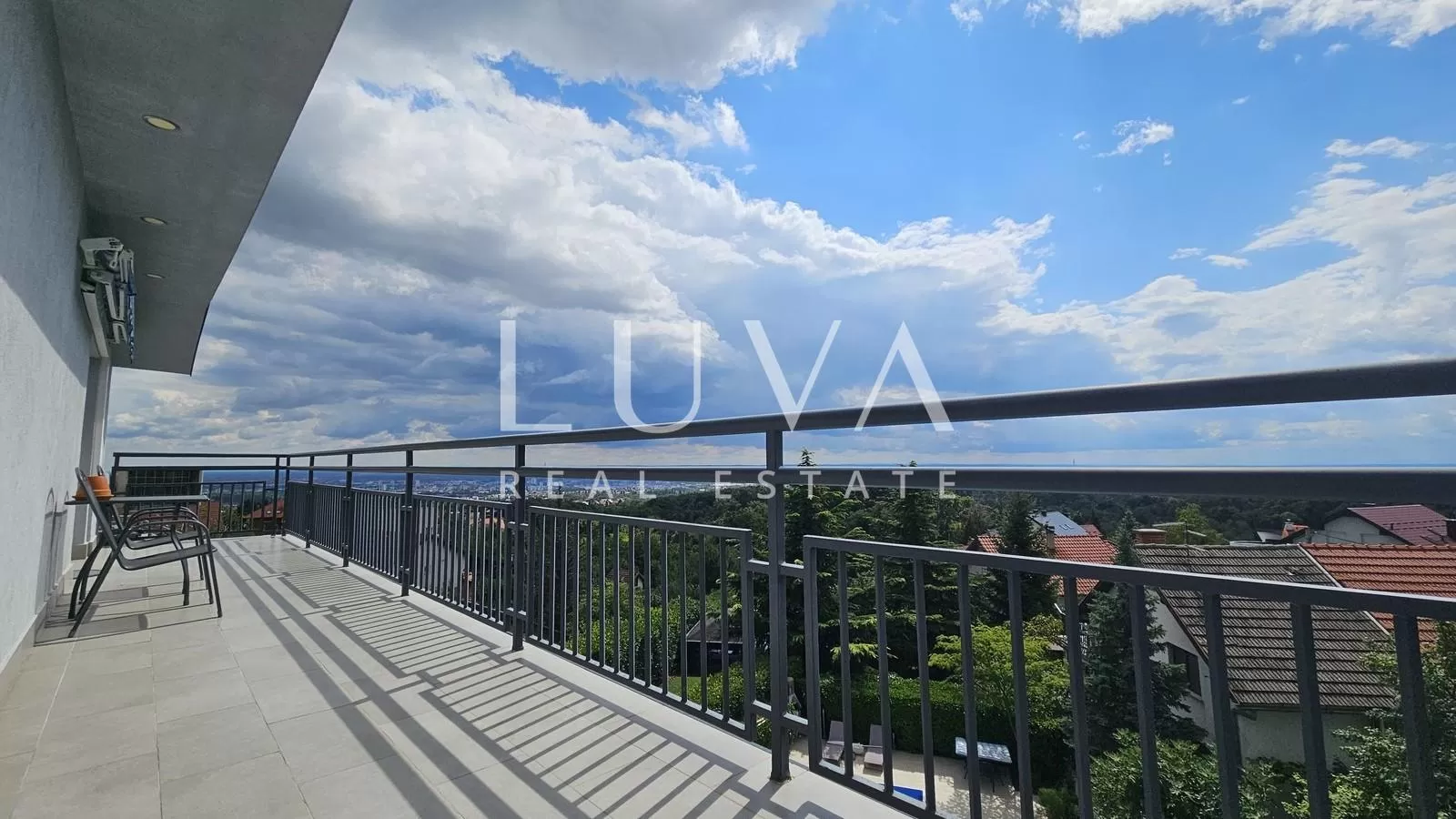 Zagreb Remete – Luxus 4-Zi Penthouse zur Miete