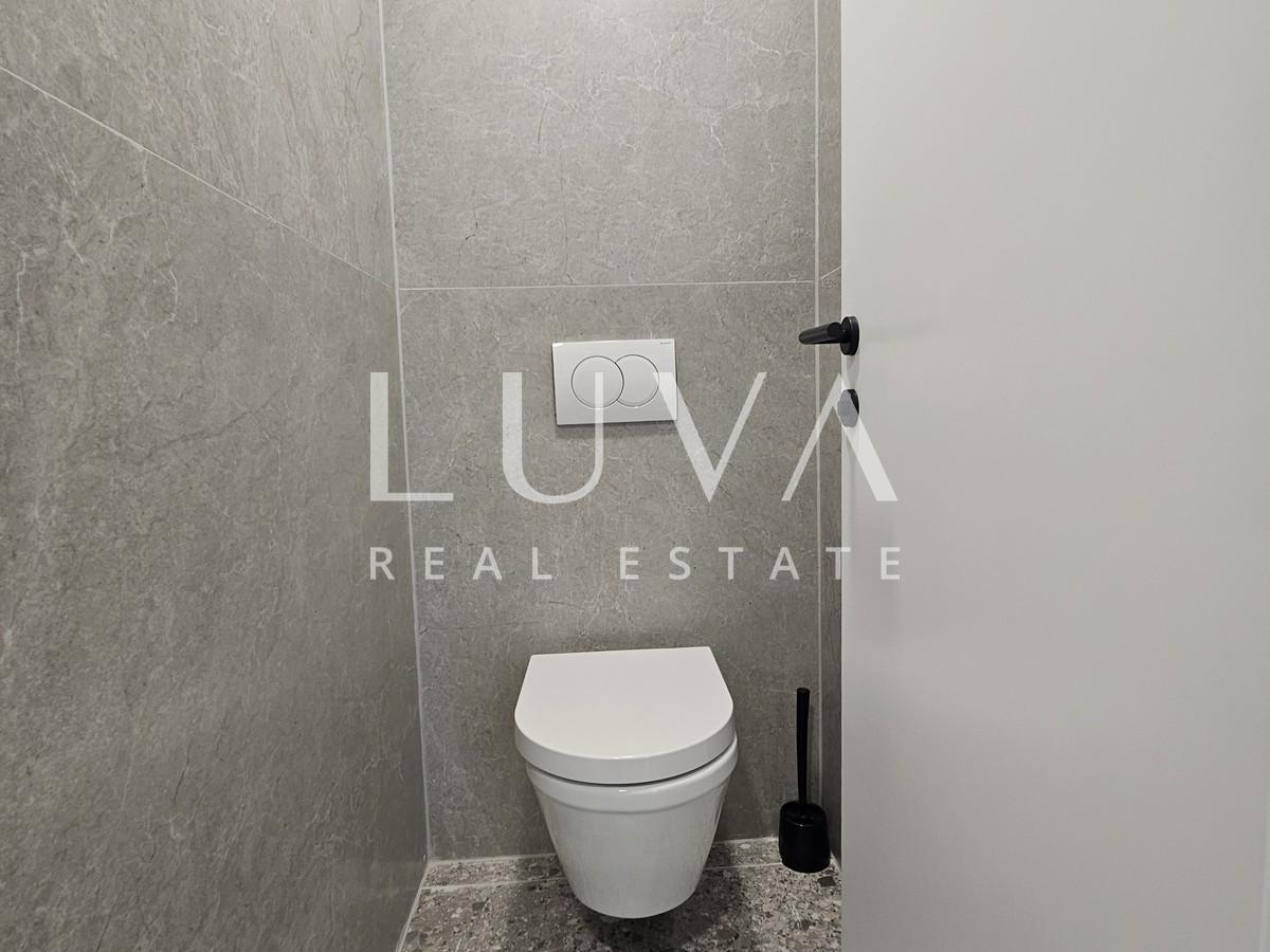 Sesvete, centar, novouređeni poslovni prostor 144m2 za najam