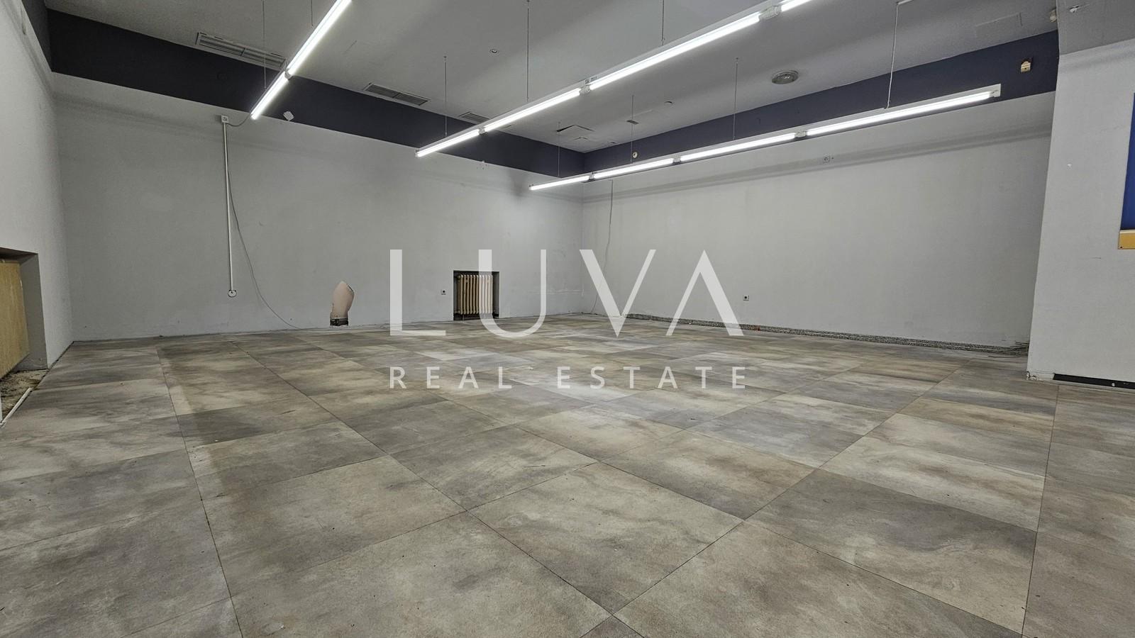Zagreb Travno, prime commercial space 240m2 + terrace 64m2