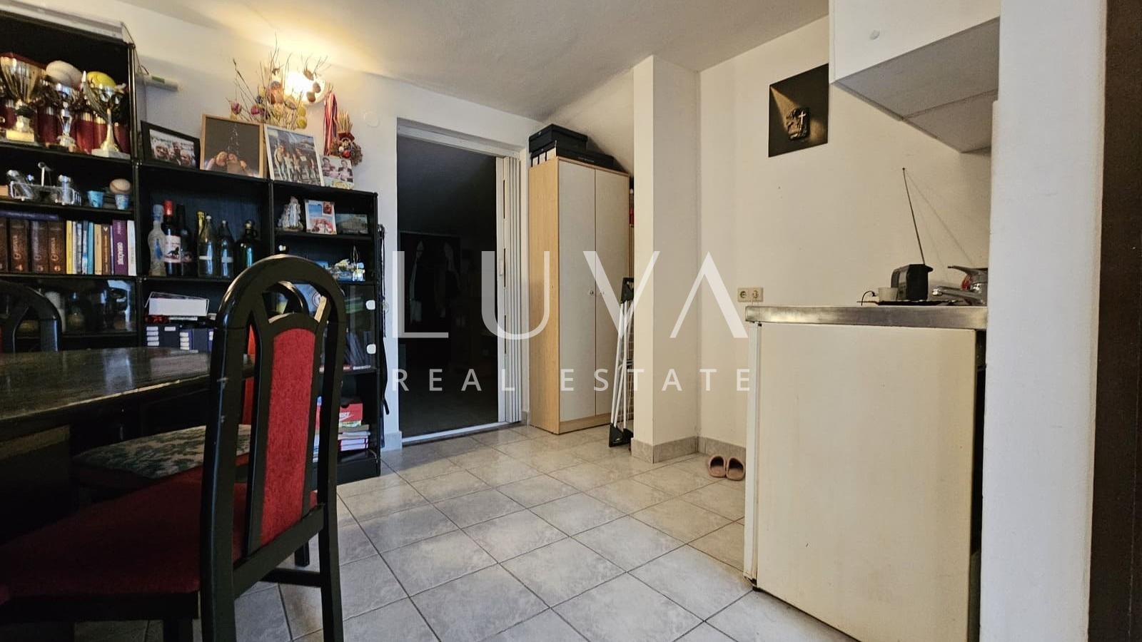 Zagreb Dugave terraced house 230 m2 + garden for sale