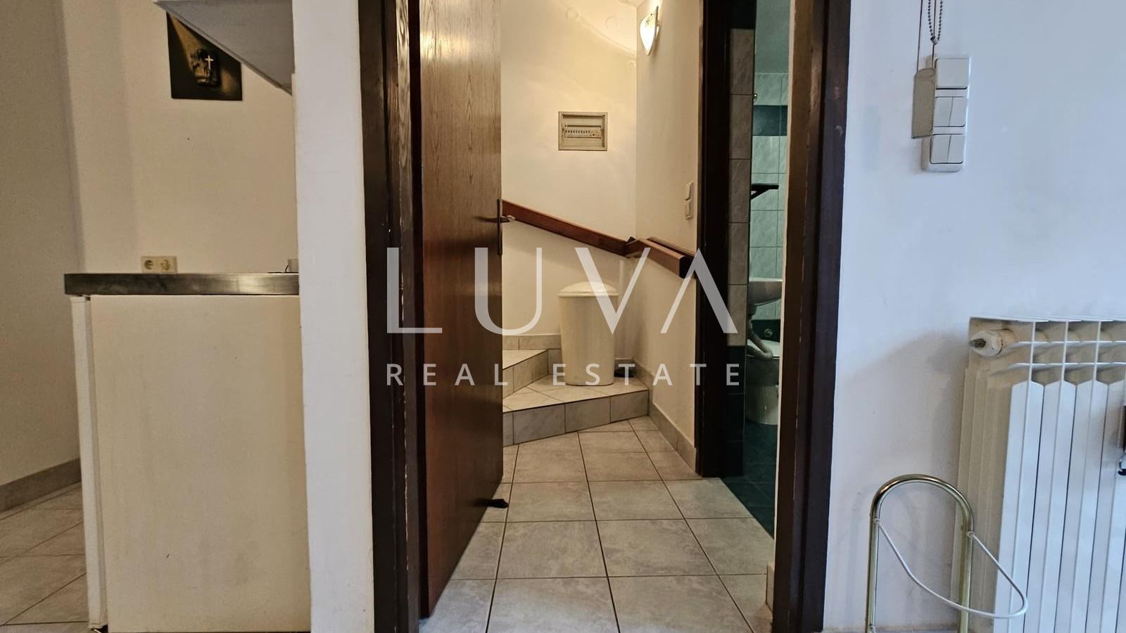 Zagreb Dugave terraced house 230 m2 + garden for sale