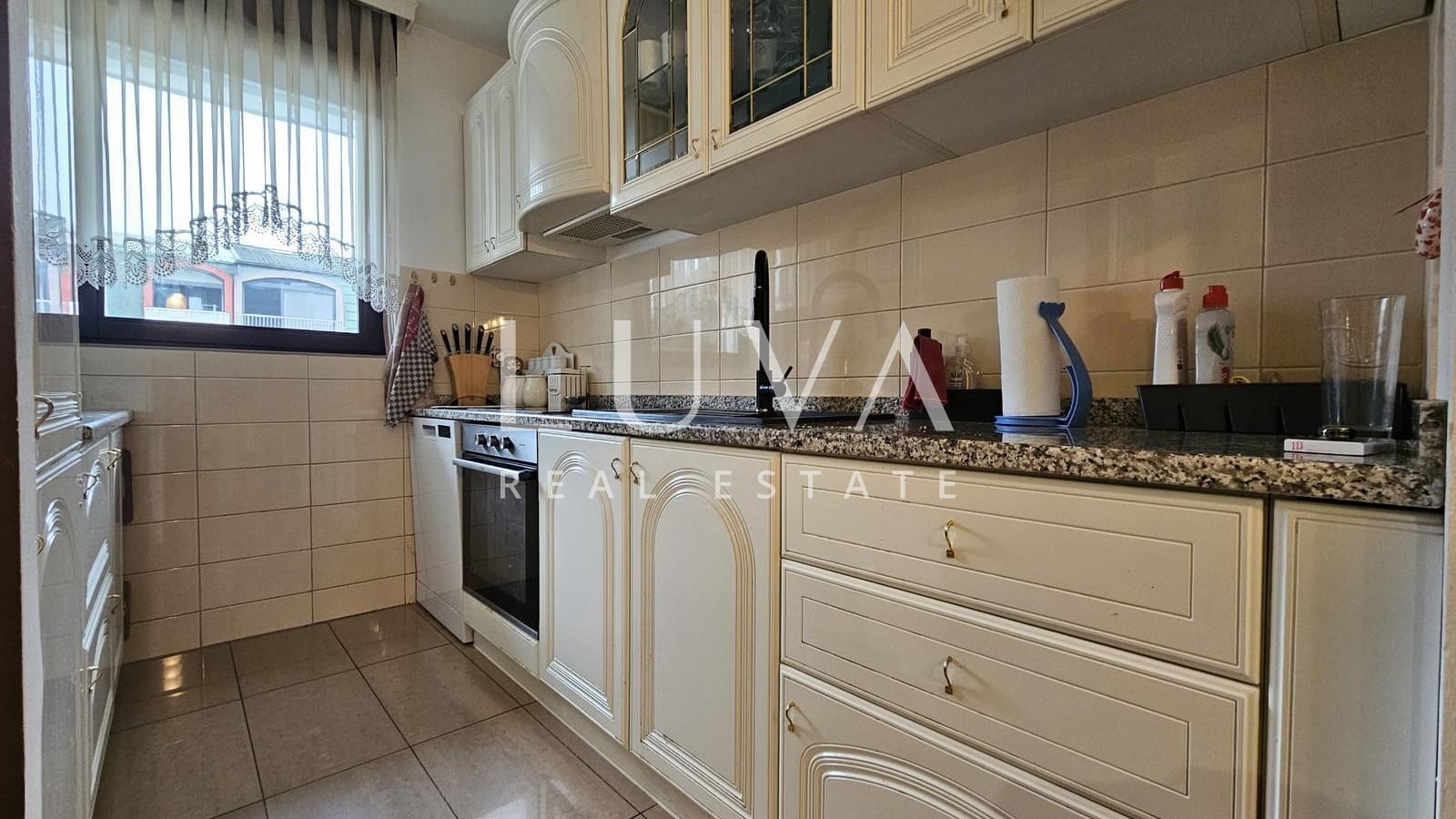 Zagreb Dugave terraced house 230 m2 + garden for sale