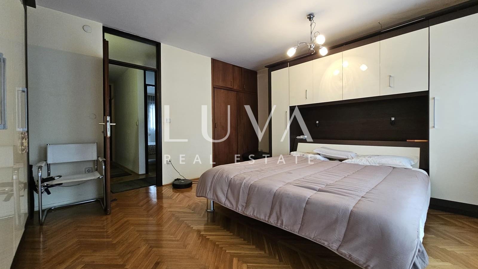 Zagreb Dugave terraced house 230 m2 + garden for sale