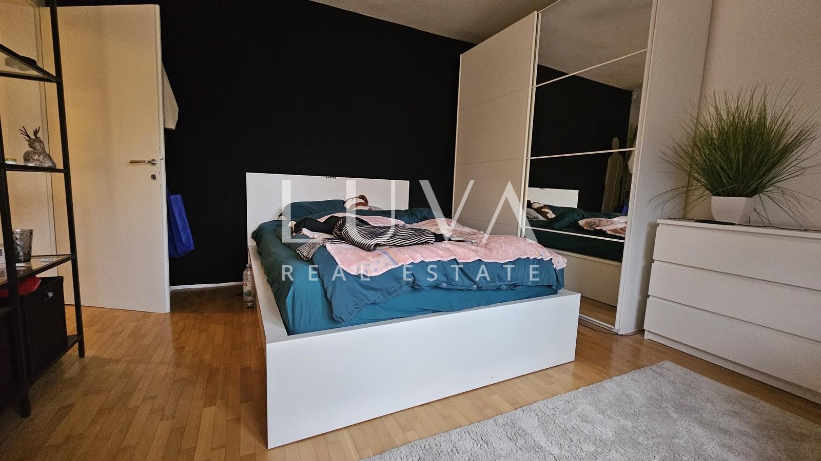 Zagreb, Lašćina, kuća 350m2 s dvorištem, prodaja