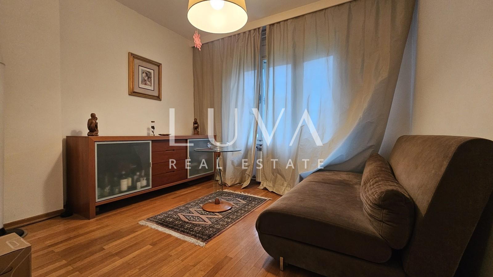 Zagreb, Lašćina, kuća 350m2 s dvorištem, prodaja