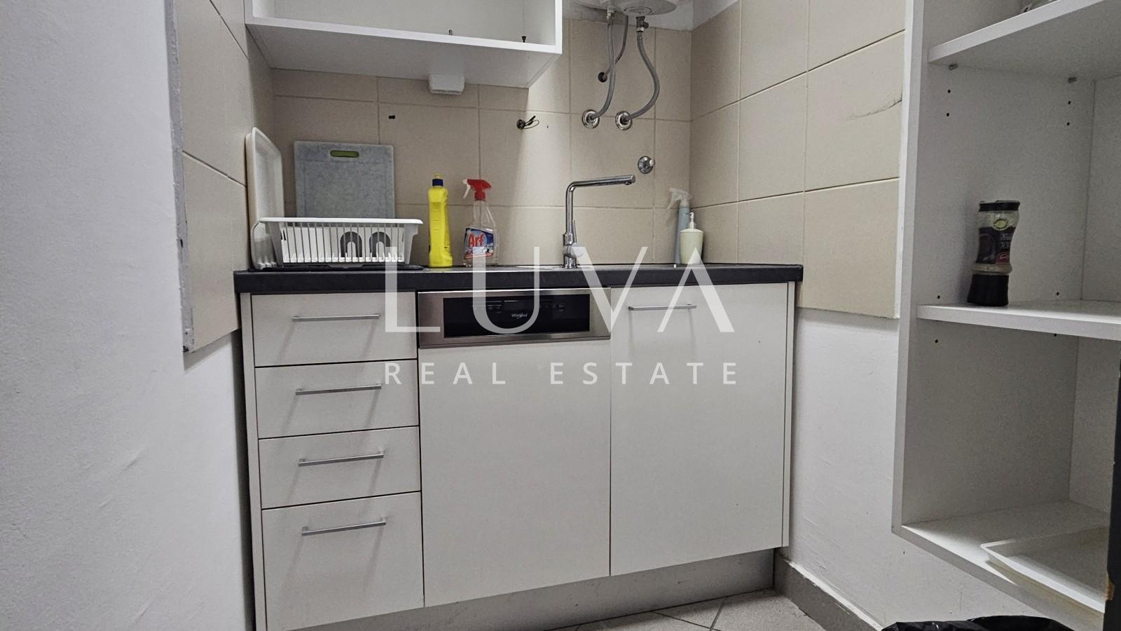 Zagreb, Borongaj, commercial space 338 m2 for rent