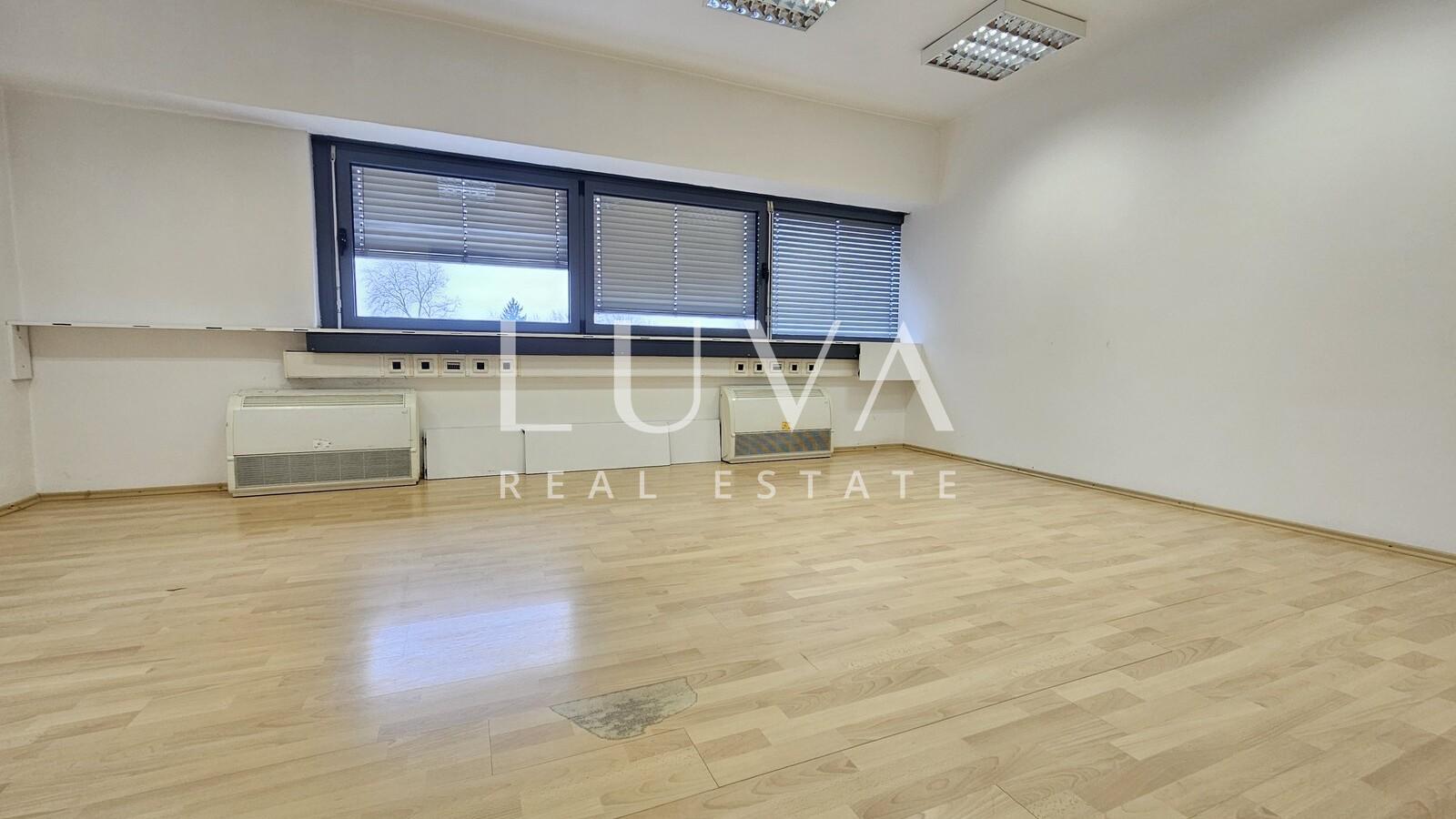 Zagreb Borongaj 734 m2 commercial space for rent