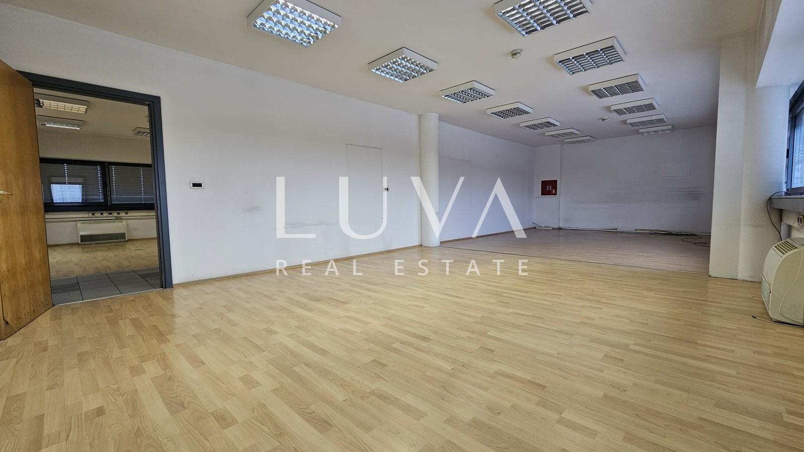 Zagreb Borongaj 734 m2 commercial space for rent