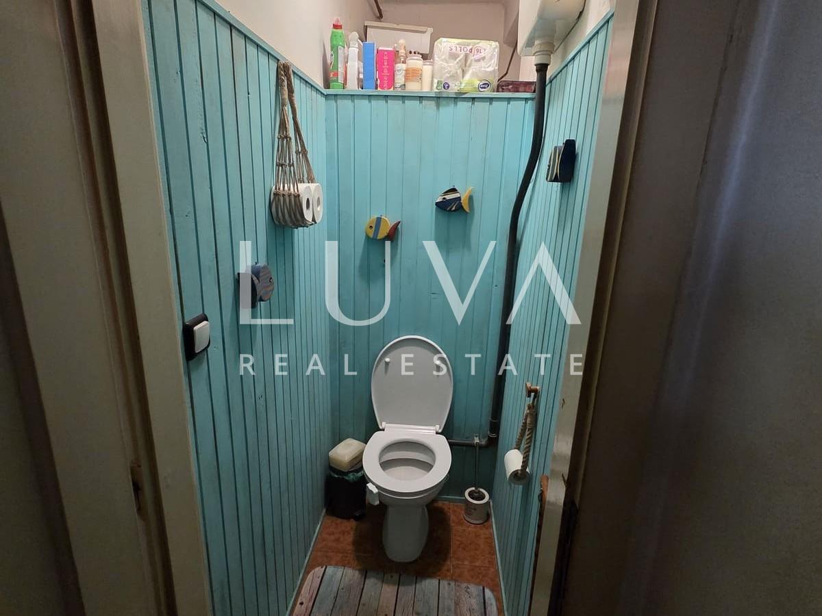 Zagreb, Pantovčak – 3-room apartment, 73 m², garage, for renovation, for sale