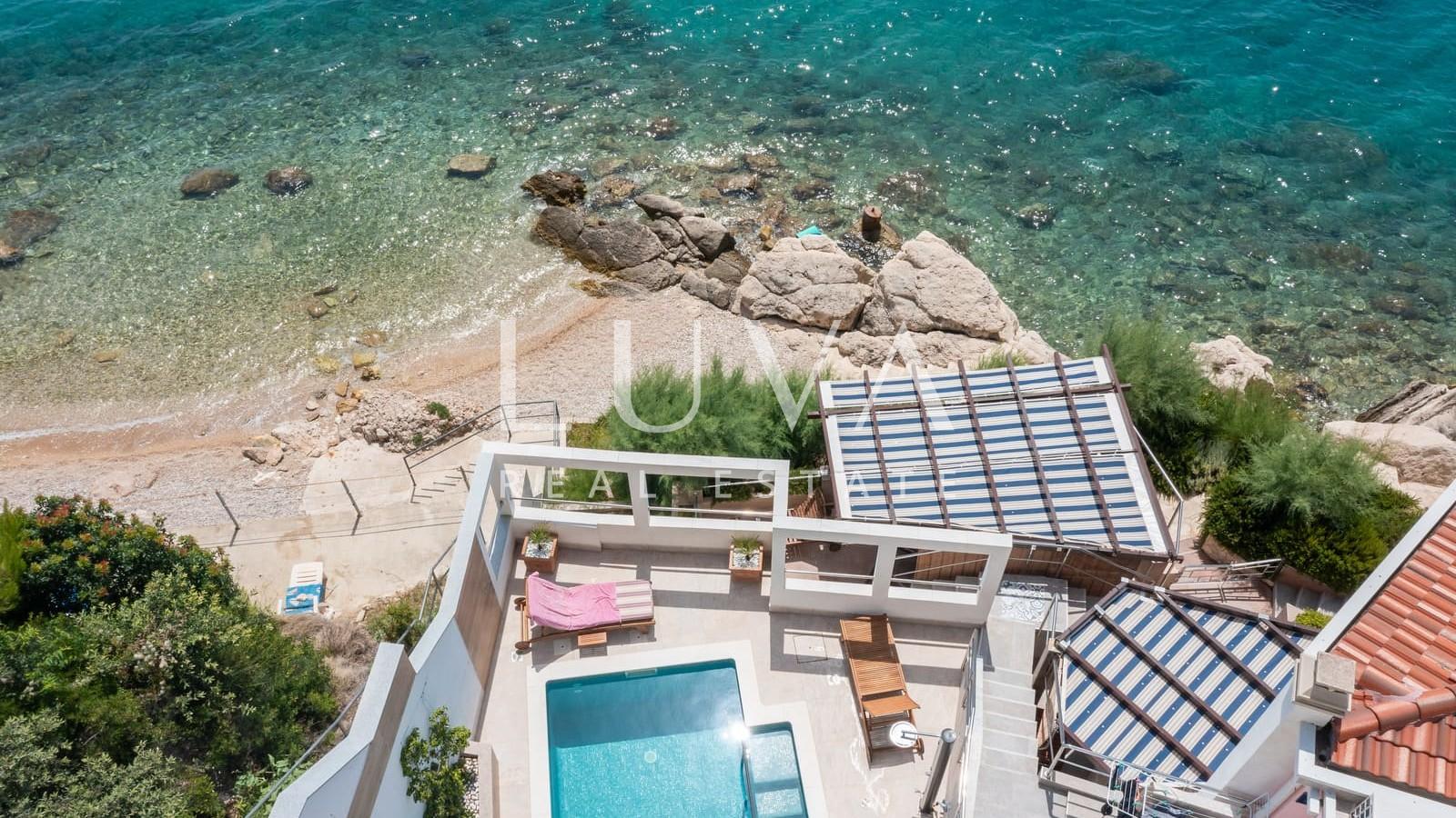 Omiš, Stanići, seafront house with pool for sale