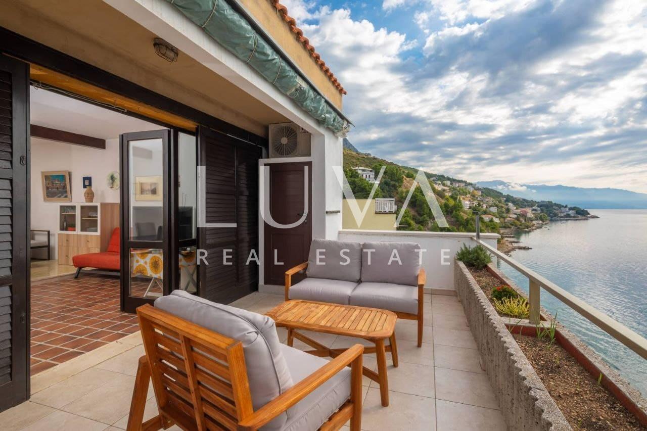 Omiš, Stanići, seafront house with pool for sale