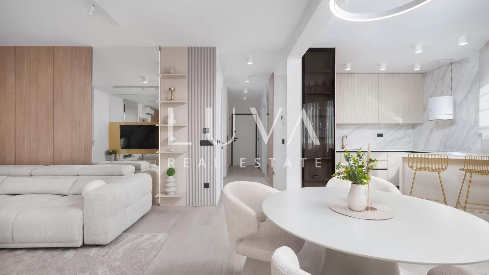 Zadar, Petrčane, luxury penthouse with roof terrace, 161.6 m²