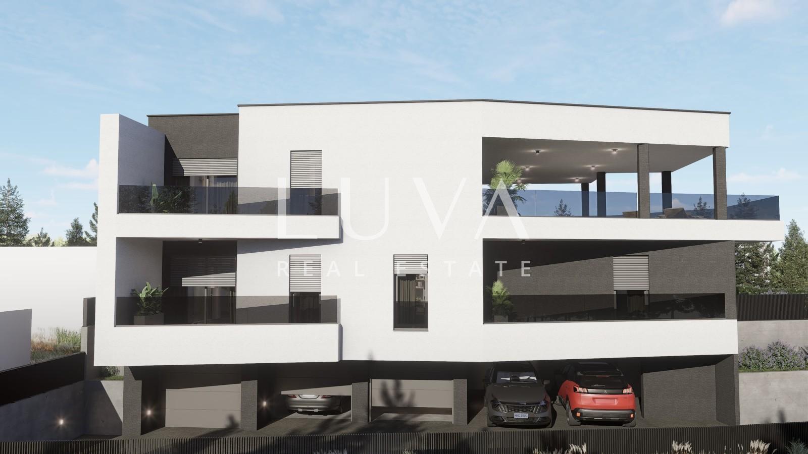 Zagreb, Gračani, dreizimmerige modern Wohnung mit privaten garden und Balkonzugang, net 84,41 m2