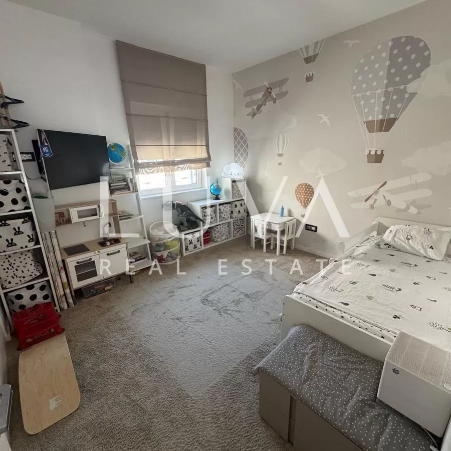 Zagreb, Medvedgradska, luksuzni 3-s penthouse 150m2
