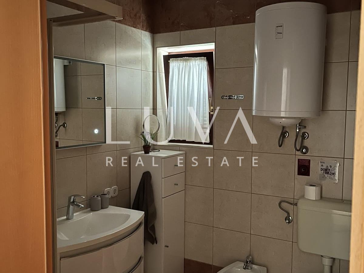 Mali Lošinj, Artatore, house first row to the sea for sale