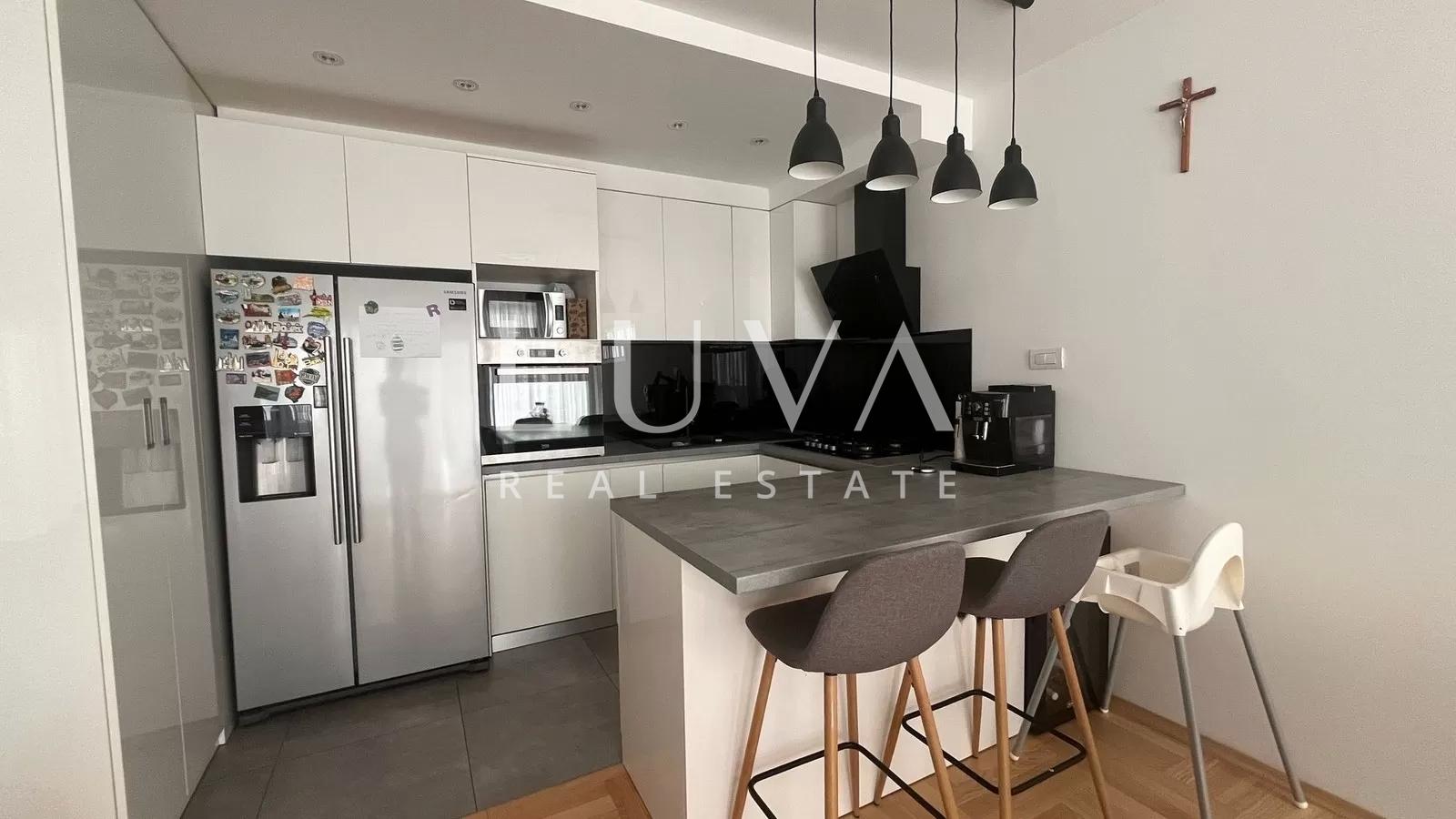 Zagreb, Veliko Polje, 3-Zimmer-Wohnung – 97 m²