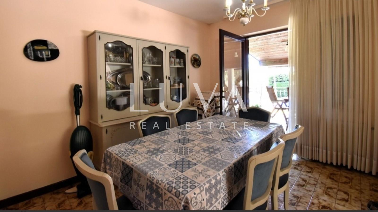 Poreč, Kukci, house with pool, 330 m²