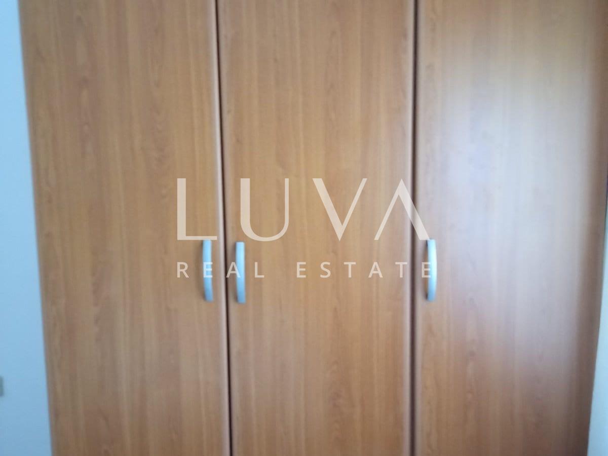 Pag, Novalja, dvosoban stan s pogledom na more, 58 m2