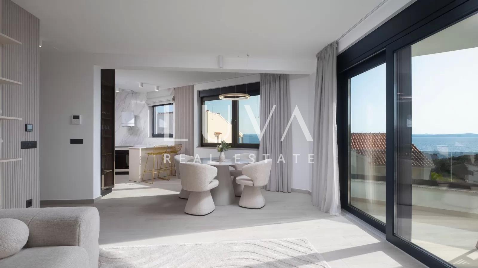 Zadar, Petrčane, luxury penthouse with roof terrace, 161.6 m²