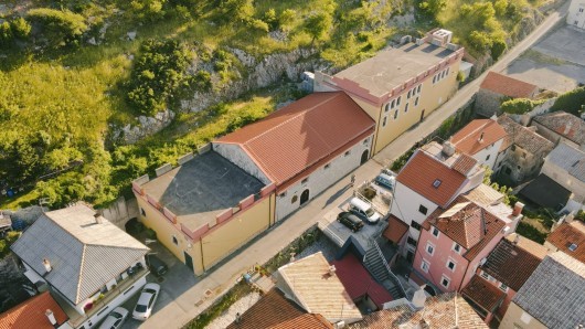 Senj, center, commercial space/night club, 1007 m² for sale