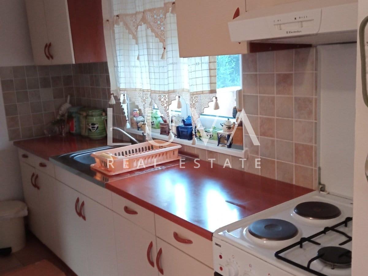 Pag, Novalja, dvosoban stan s pogledom na more, 58 m2