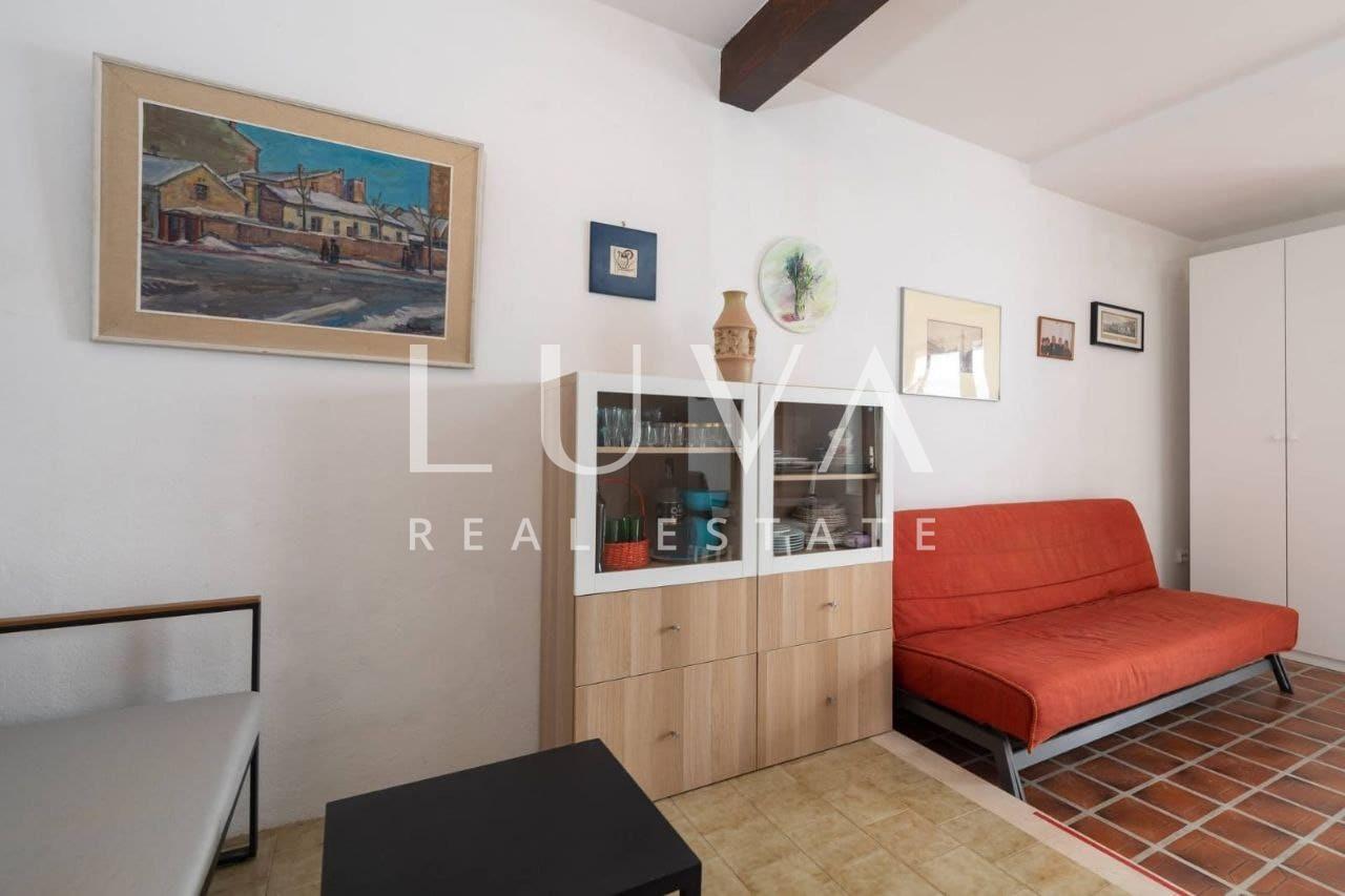 Omiš, Stanići, seafront house with pool for sale