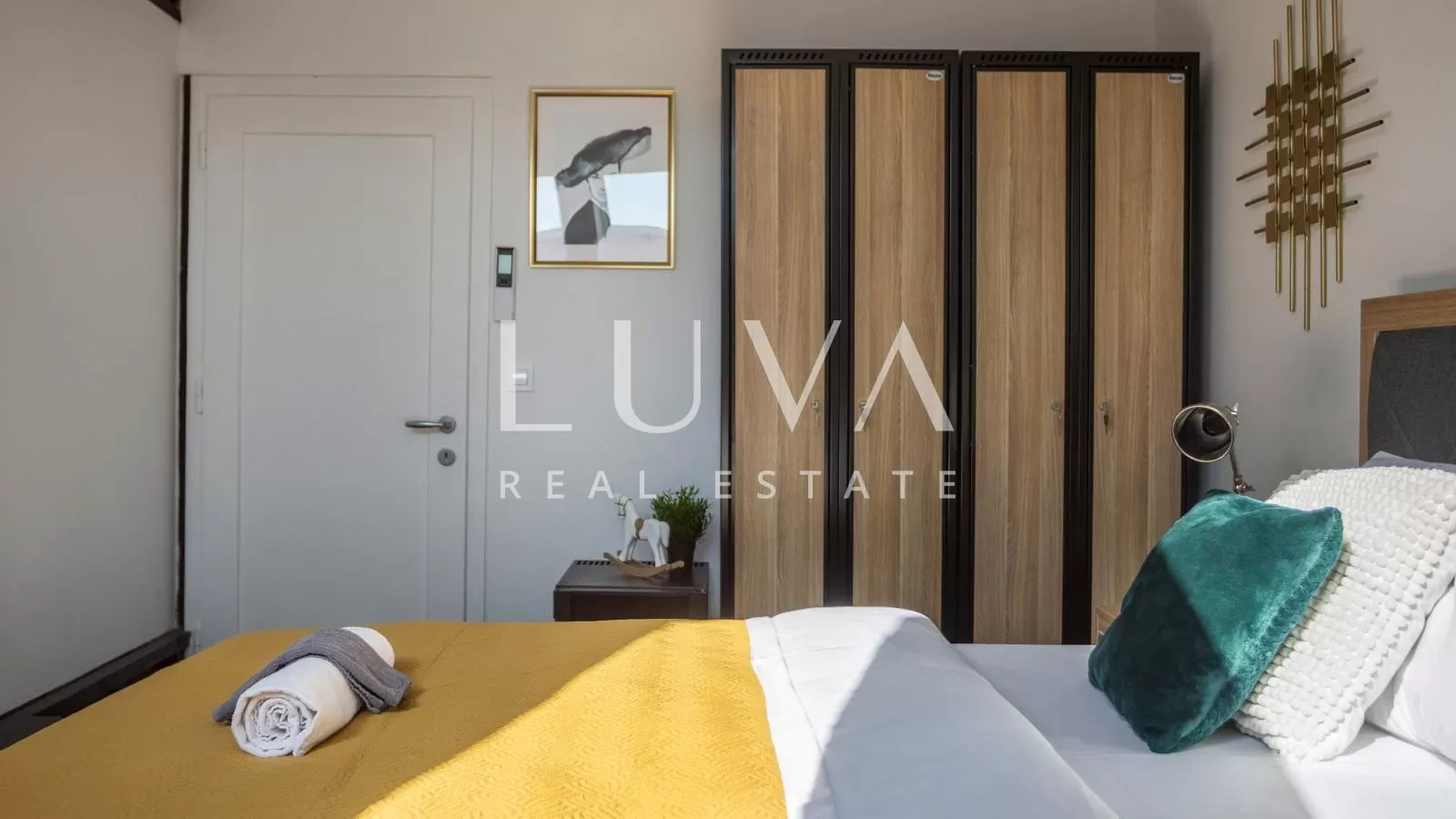 Zagreb – Kvaternik-Platz, Modernes Apartment, 200 m2 zur Miete