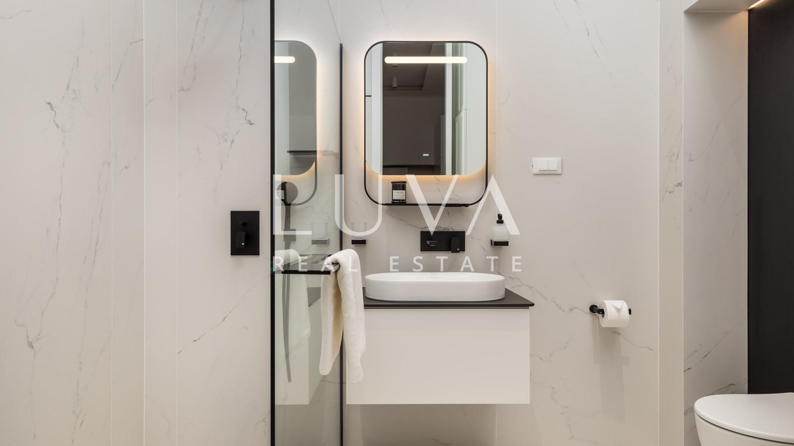 Opatija, city center, luxury apartment NFA 93.79 m² for sale