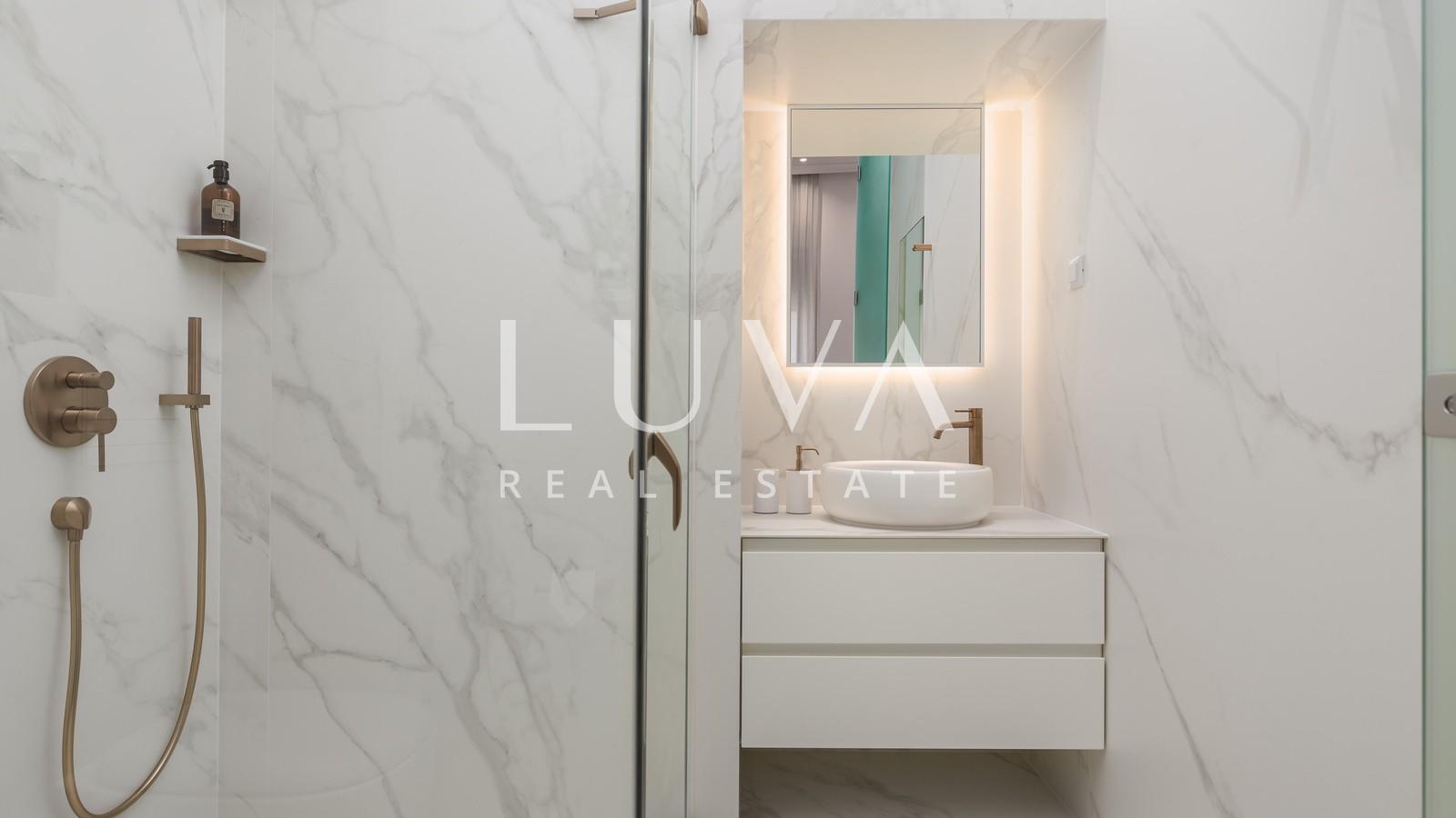 Opatija, city center, luxury apartment NFA 93.79 m² for sale