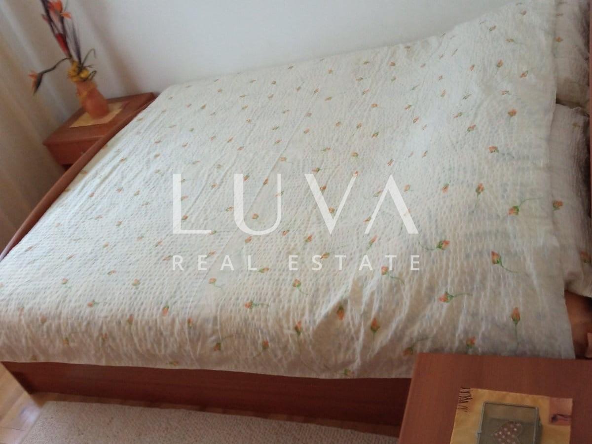 Pag, Novalja, dvosoban stan s pogledom na more, 58 m2