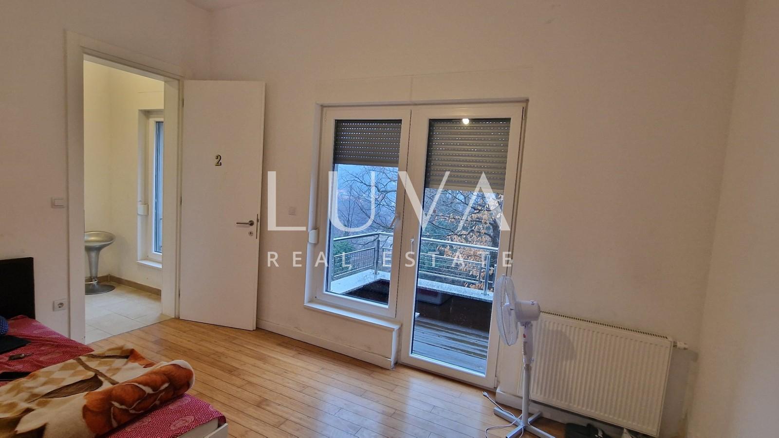 Zagreb, Gornje Vrapče, Haus auf 4 Etagen mit Pool, 490 m²